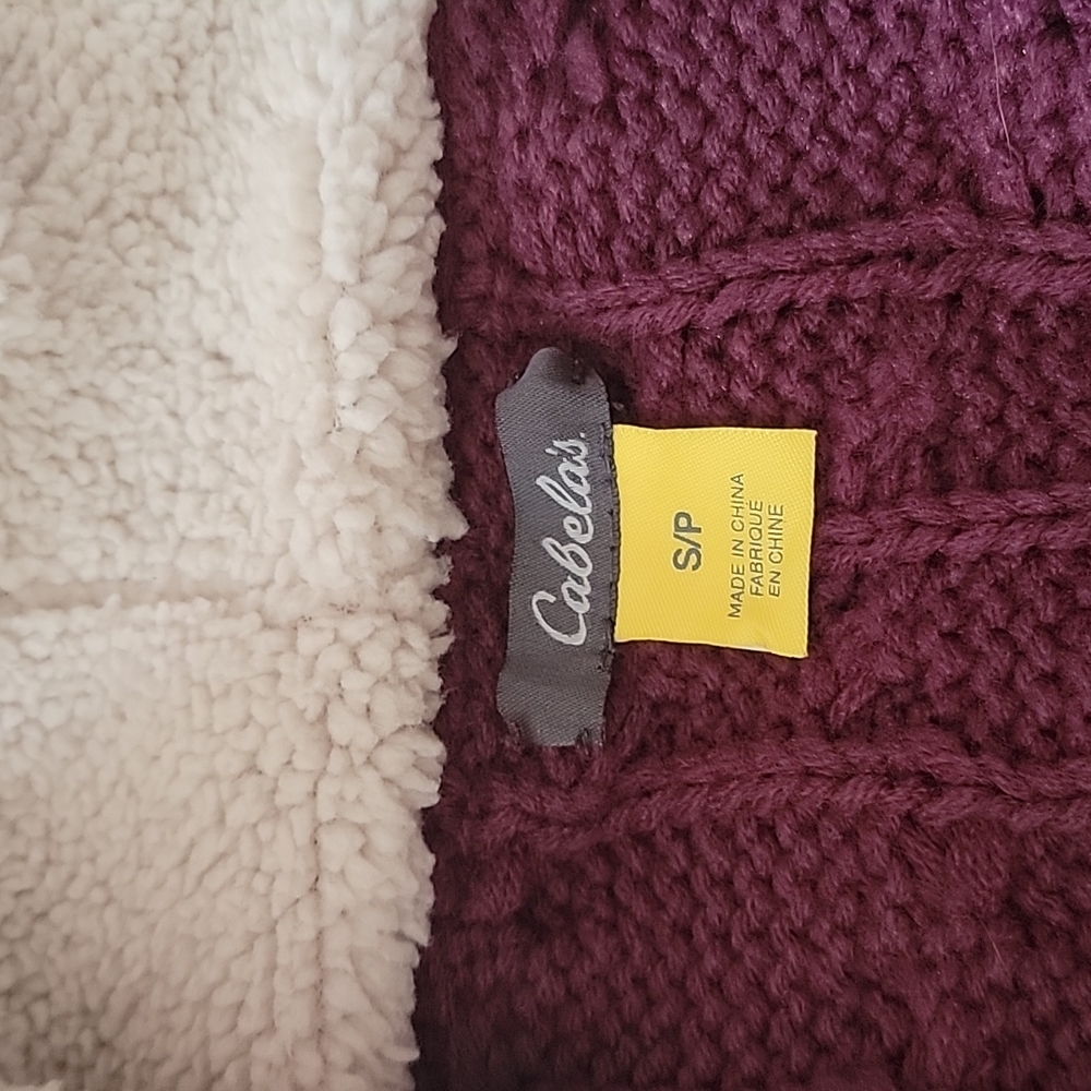 Cabelas Sweater - Picture 5 of 6